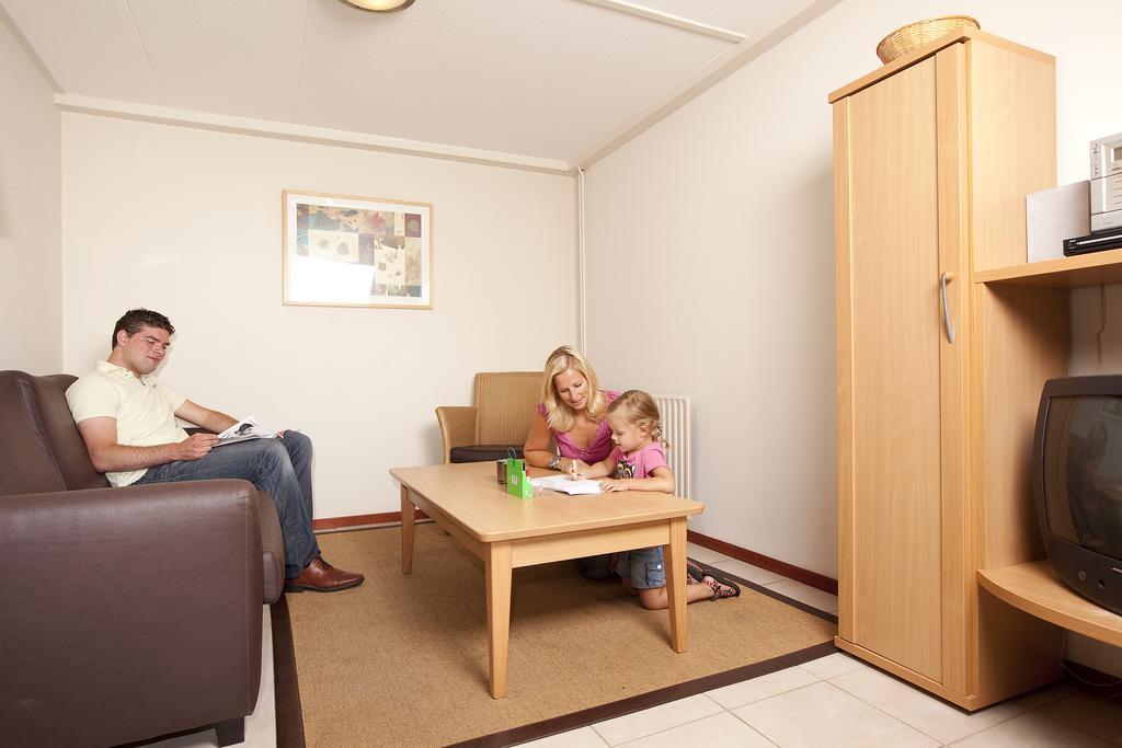 Vakantiepark De Berkenhorst Kootwijk Exteriör bild